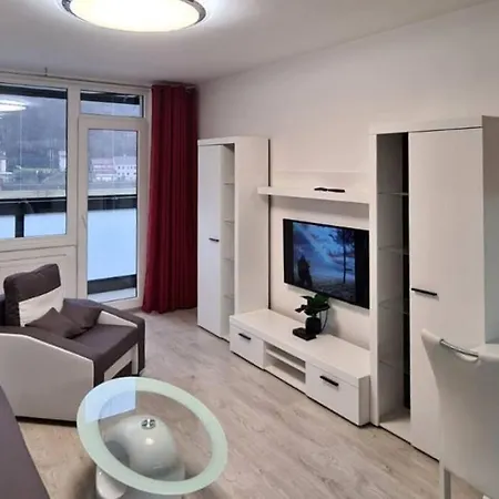 Utulny V Centru, S Krasnym Vyhledem Daire Decin